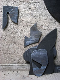 Wandinstallation aus Antagonisme und Fugato